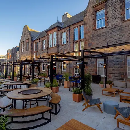 Brewdog Doghouse Edinburgh-3