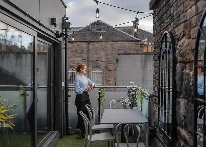 Hostel Code - The Loft, Edinburgh